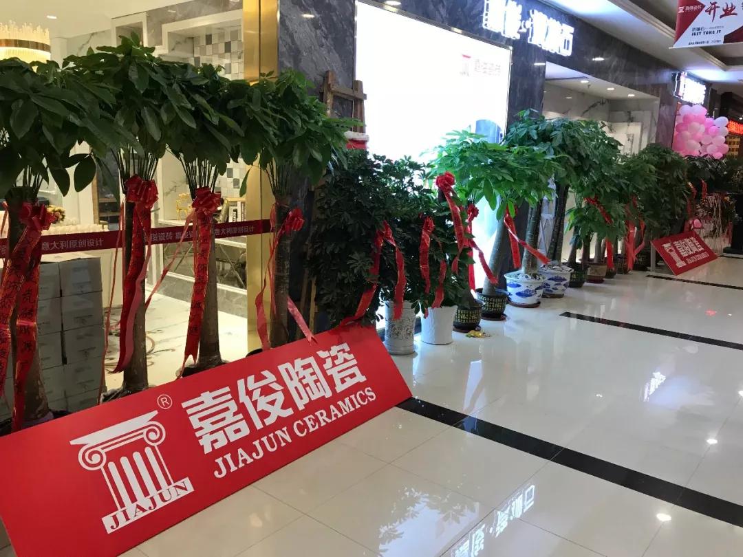 1534904731626556.jpg 1534904731626556.jpg